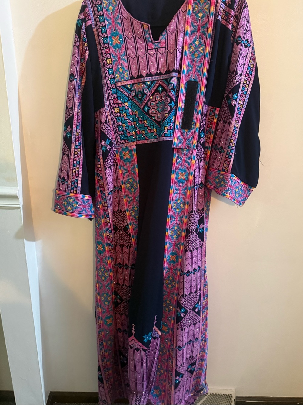 Boho Embroidered Long-Sleeve Maxi Dress in Black and Pink